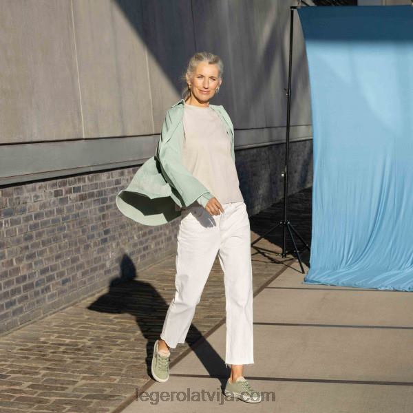 Legerosievietes svaigs pino NN8P58